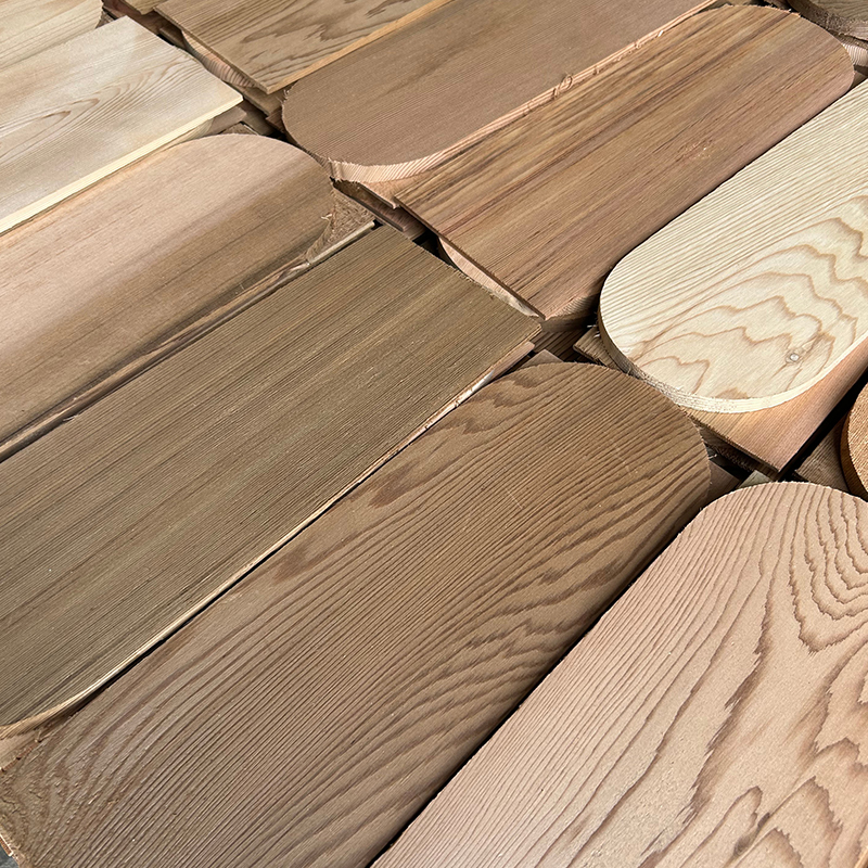 Sciathán Adhmaid Cedar Rua Thiar