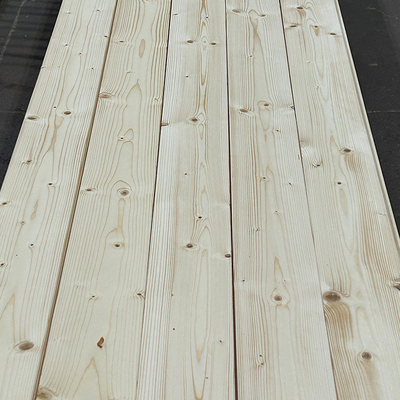 Decking Ardán Péine